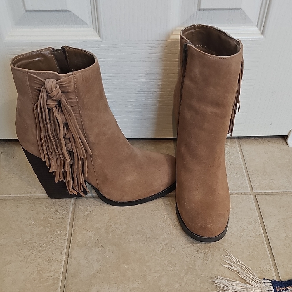 Very Volatile Tan Heeled Boots with Fringe